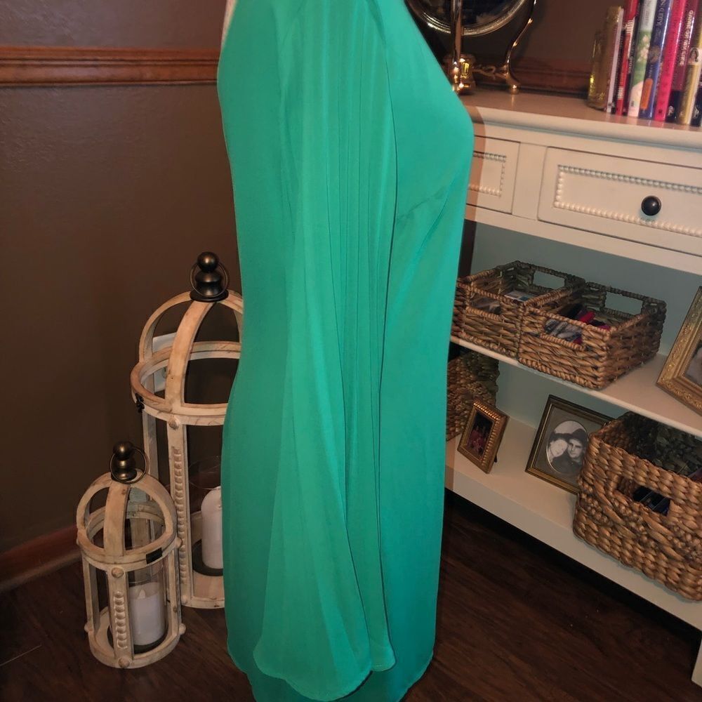 Fabulous GB Dress - Picture 6 of 7